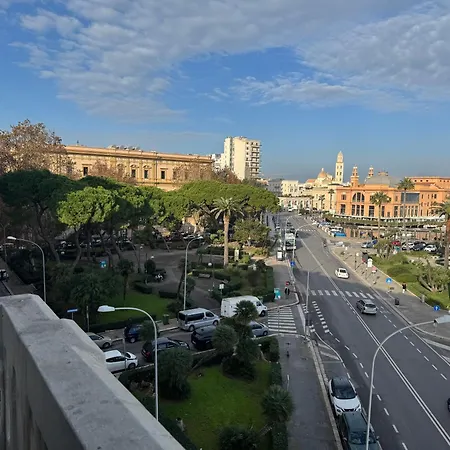 Azul شقة باري